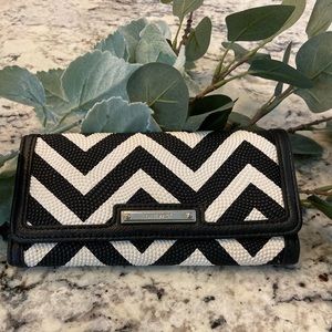 Nine West Black&White Wallet-Chevron-Trifold